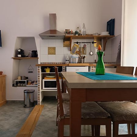 La Casetta Nelle Mura แตร์ราชินา ภายนอก รูปภาพ