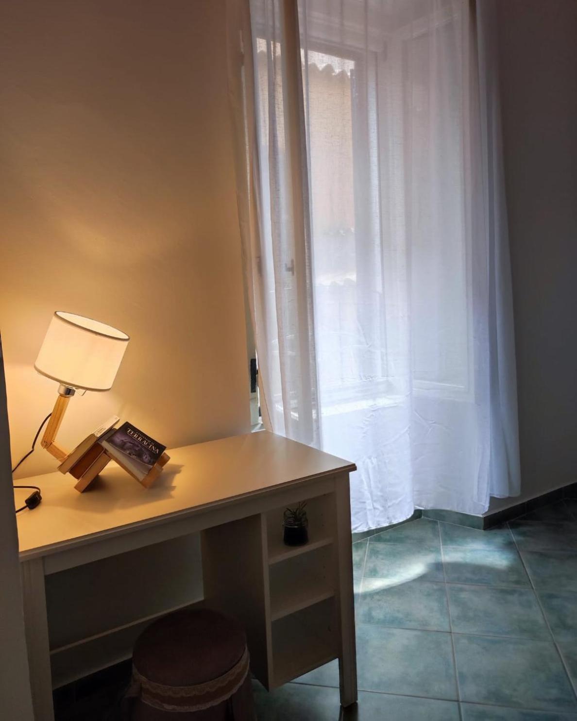 La Casetta Nelle Mura แตร์ราชินา ภายนอก รูปภาพ